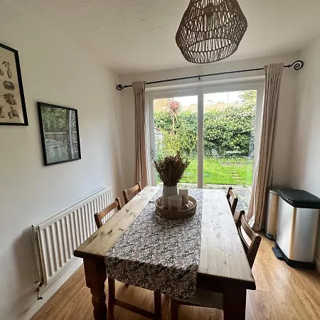 3 Bedroom House 2 Stops From London Bridge Exterior photo