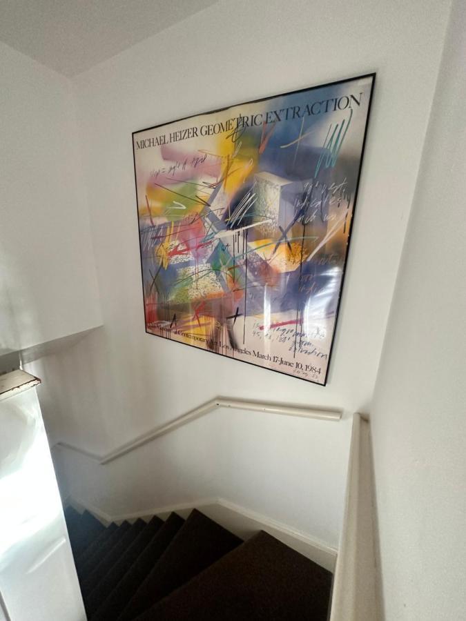 Vakantiehuis 3 Bedroom House 2 Stops From Bridge